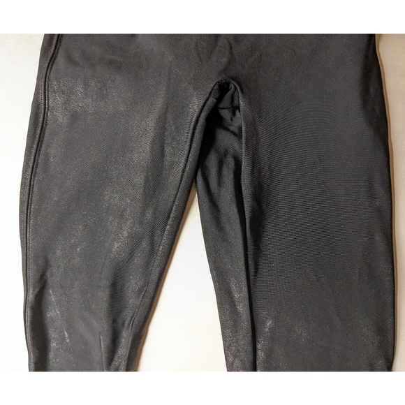 Spanx Mid Rise Black Leggings size XS - Picture 7 of 15